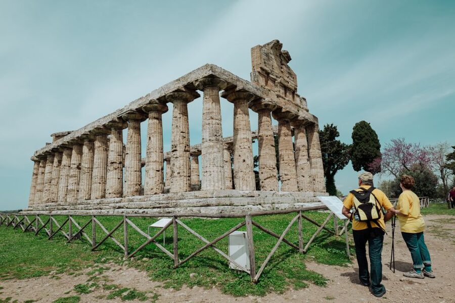 Paestum: Small-Group Tour with an Archaeologist and Tickets - National Archaeological Museum: Where the Tomb of the Diver Makes Sense