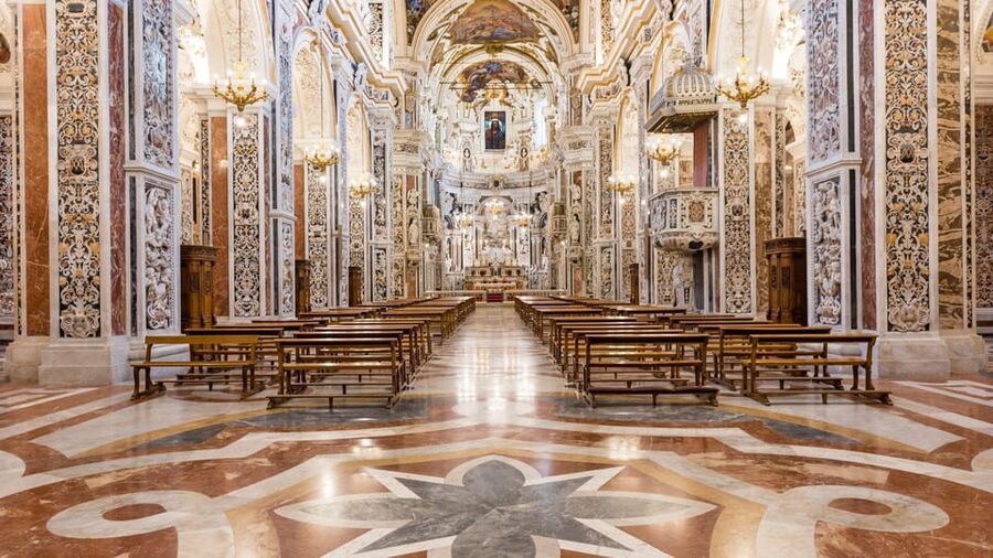 Palermo: custom tour with a local expert - Where Your Palermo Walk Begins at Piazza Quattro Canti