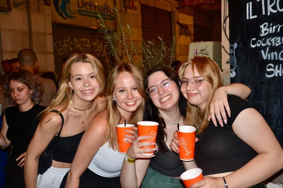 Palermo: Guided Bar Crawl with Shots and Discounts on Drinks - Free Shot at Each Stop and Wristband Deals: Where the Value Really Shows
