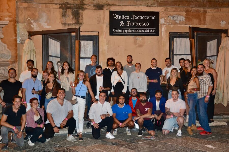 Palermo: Guided Bar Crawl with Shots and Discounts on Drinks - Meeting People Without Forcing It, and Why Solo Travelers Like It