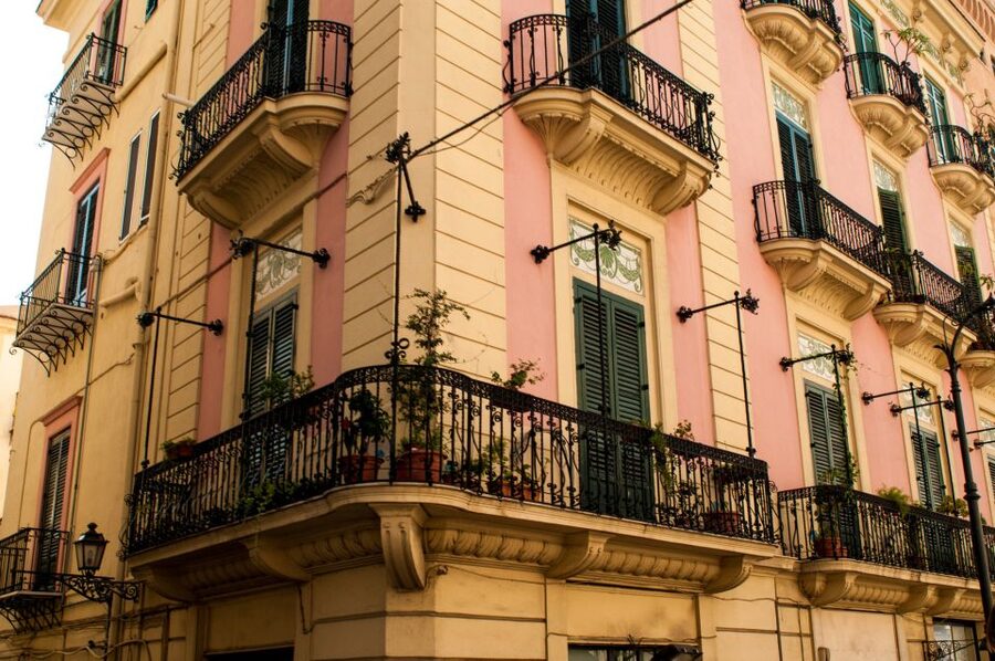 Palermo: Hop-on Hop-off Bus Tour 24-hour Ticket - Route 2, English Garden to Villa Malfitano and Zisa Castle
