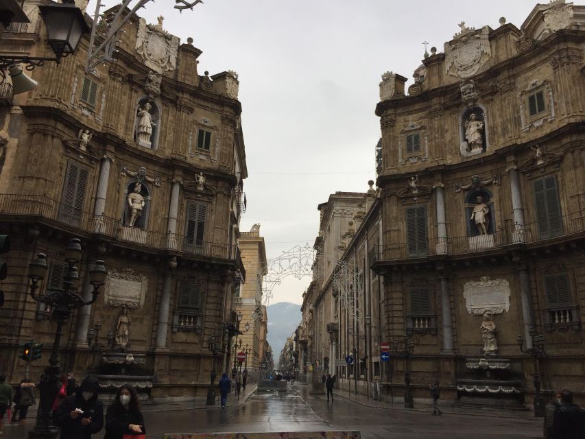Palermo: Markets and Monuments City Center Walking Tour - The guide experience: why Fabrizio is such a big deal on this route