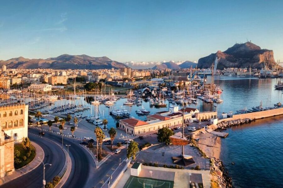 Palermo: Private Custom Walking Tour with Local Guide - Languages and private group comfort