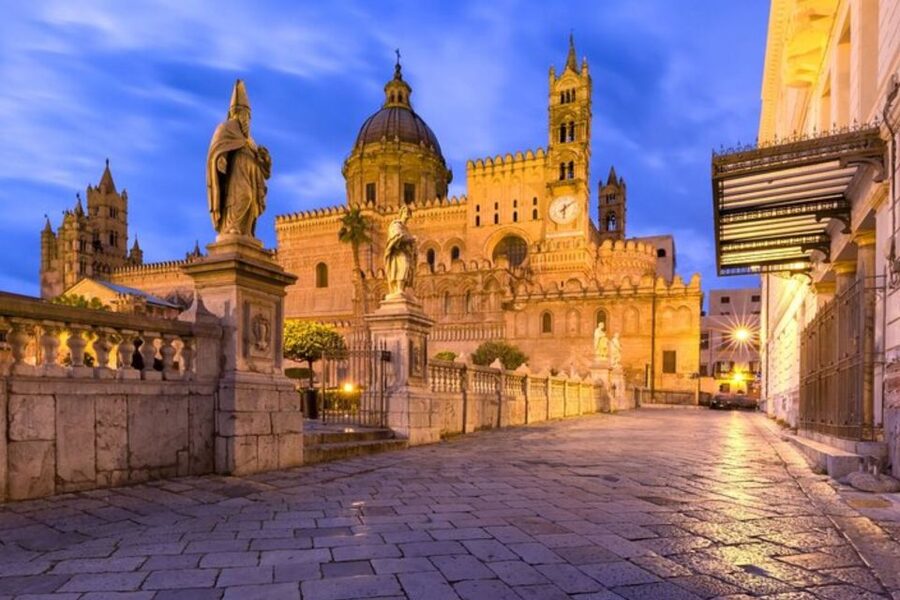 Palermo: Private Custom Walking Tour with Local Guide - Custom itinerary: choose icons, add museums, and skip the rest