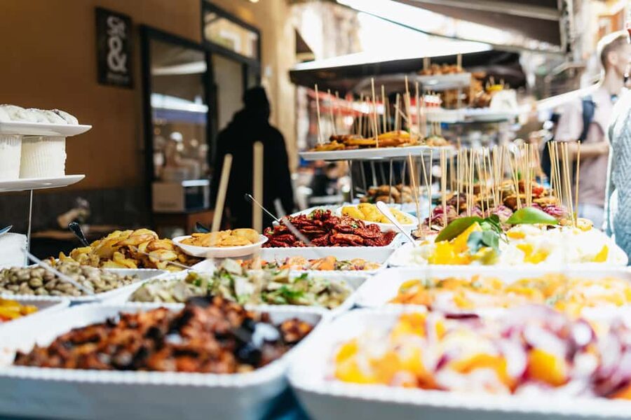 Palermo: Street Food and History Walking Tour - Palermo on Foot, Food in Hand: What the 3 Hours Really Feels Like
