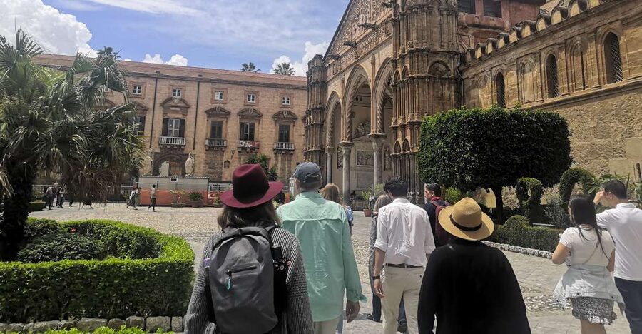 Palermo: Street Food Walking Tour with Local Guide & Tasting - Starting Point at Piazza Giuseppe Verdi (and How to Not Miss the Group)