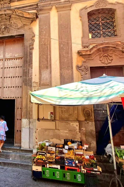 Palermo, tour tra monumenti unici e mercati colorati - Entering Palermo Cathedral: UNESCO Architecture You Can Actually Read