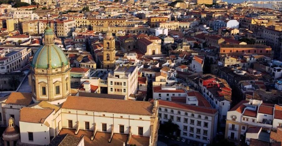 Palermo: Walking Tour of Historic Markets and Monuments - Starting at the Feltrinelli Library, So You Don’t Waste Time