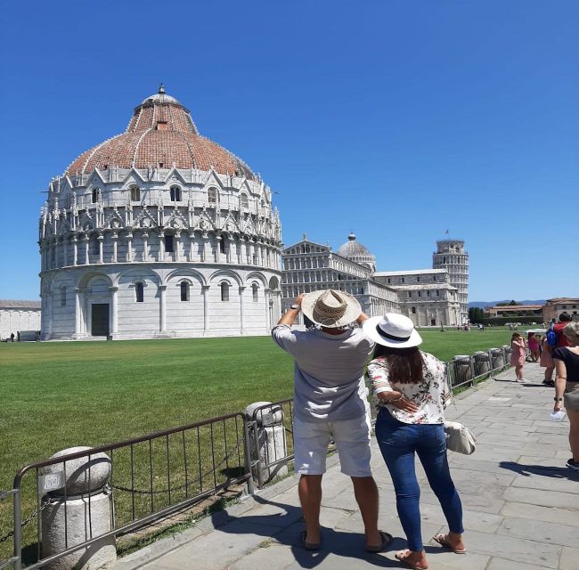 Pisa: Guided Tour with Optional Tower Tickets - Clothing rules and other constraints that affect your comfort