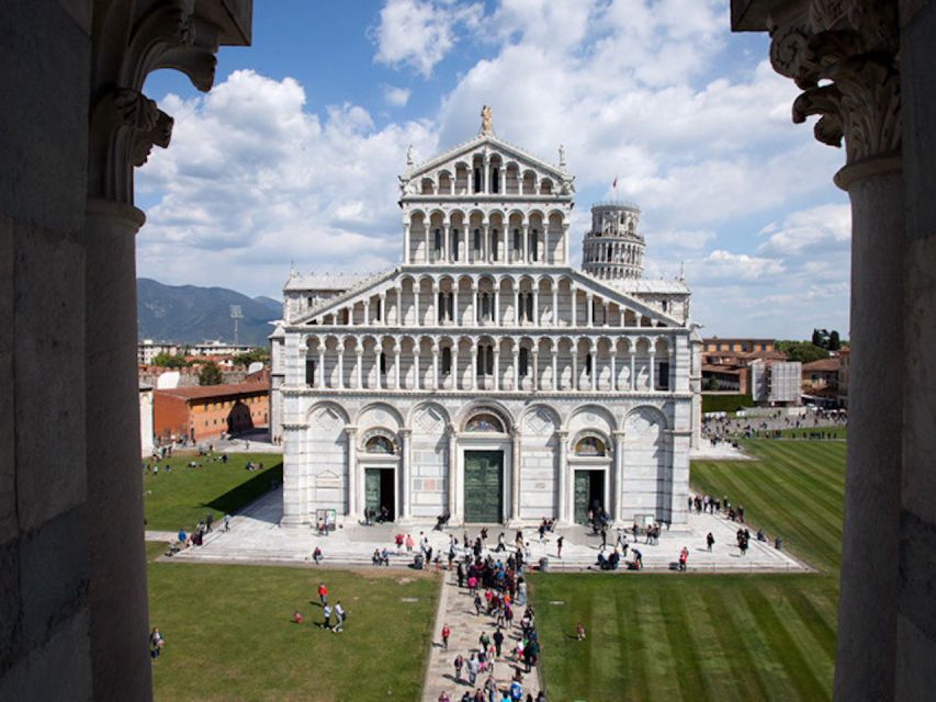 Pisa: Leaning Tower & Cathedral Tickets with Timed Entry - Should You Book This Timed Leaning Tower and Cathedral Entry?