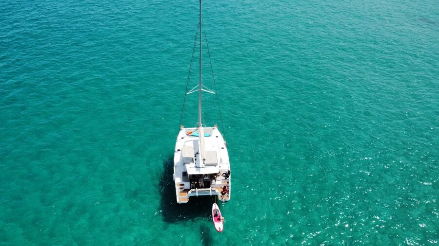 Polignano a Mare: Catamaran Tour with Aperitif & Local Food - The cruising stretch between stops, and why it keeps the vibe easy