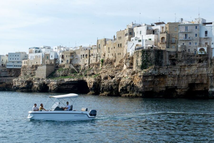Polignano a Mare Caves and Grottos Tour with Refreshment - Who this tour suits best, and who should skip it