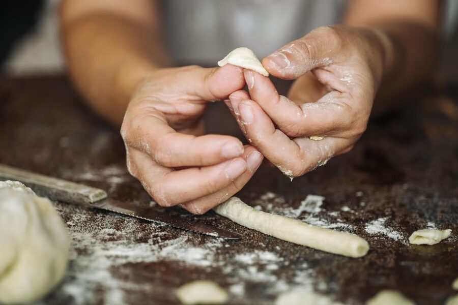 Polignano a Mare: Pasta Making Cooking Class with Drink - The Chef Experience, Annamaria and Daniele Styles