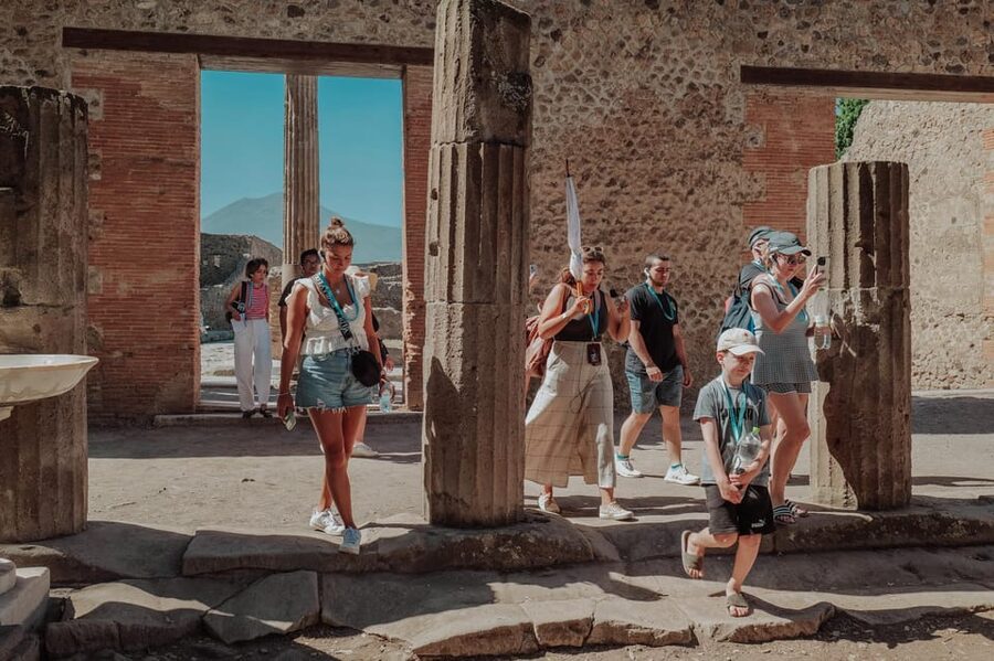 Pompeii 3hours Villa of Mysteries tour with an Archaeologist - The Villa of the Mysteries: why this stop is worth the effort