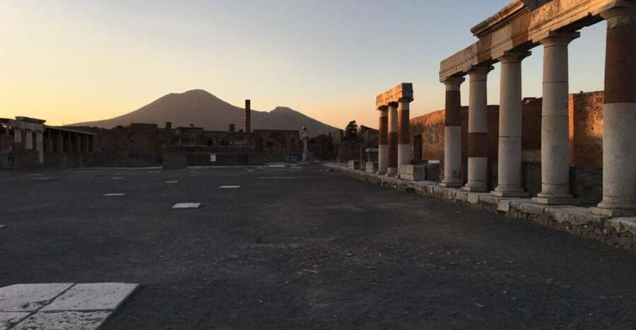 Pompeii: Afternoon to Sunset Guided Tour with Ticket - Forum, Basilica, and civic Pompeii you can almost hear