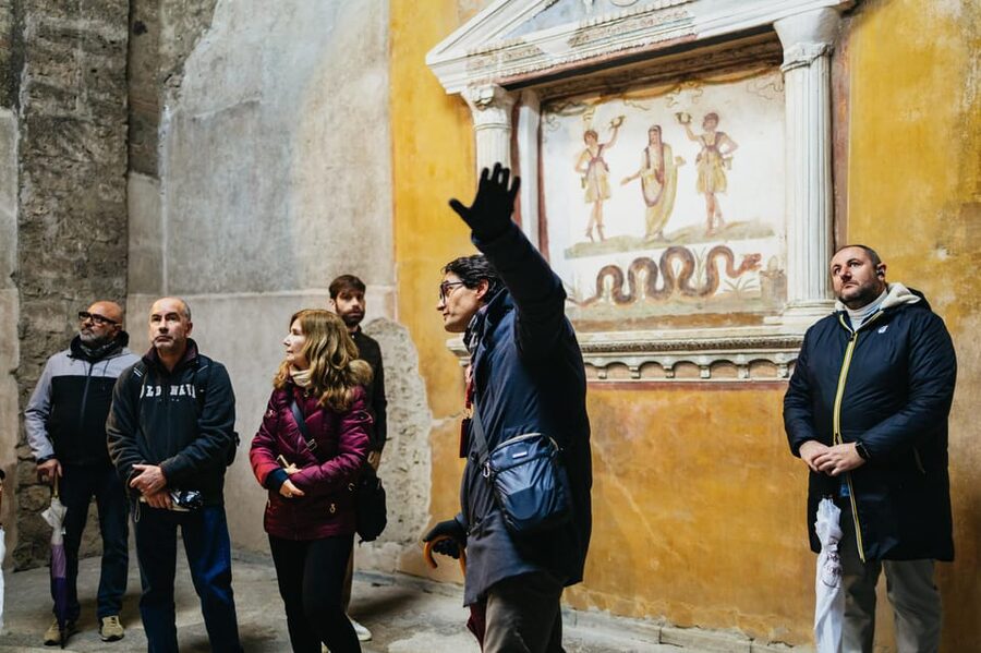 Pompeii: Afternoon to Sunset Guided Tour with Ticket - Neighborhood streets, bakeries, and housing blocks