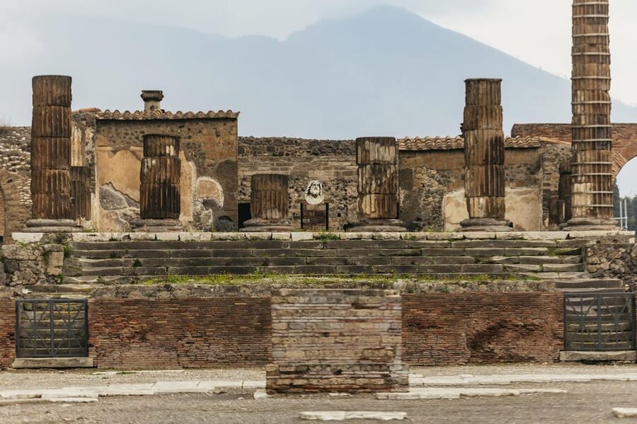 Pompeii: Afternoon to Sunset Guided Tour with Ticket - The eruption explained: Vesuvius and what it changed