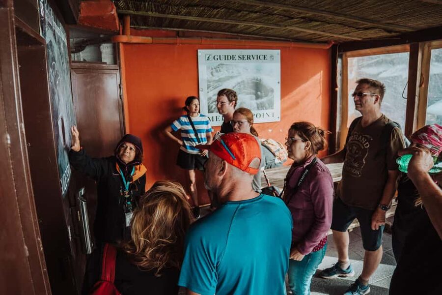 Pompeii and Mount Vesuvius excursion from Naples - Pompeii in 2 hours: a guided loop that hits the best moments
