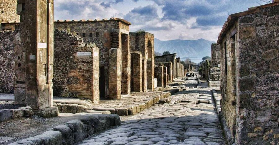 Pompeii: Day Tour of Pompeii and Vesuvius with Bus Transfer - Key highlights worth planning around