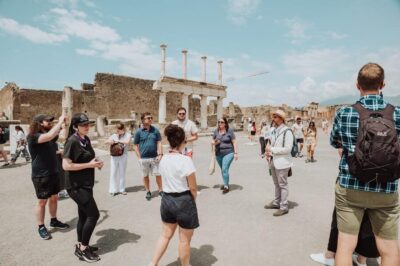 Pompeii: Entry Ticket and Guided Tour with an Archaeologist