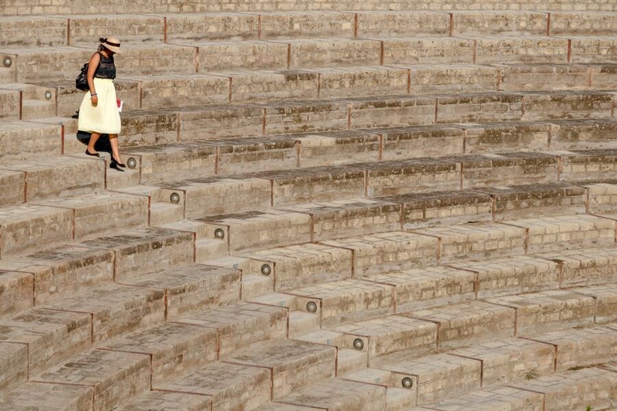 Pompeii: Entry Ticket with Optional Audio Guide - What the best ruins feel like, plus the drawbacks to plan for