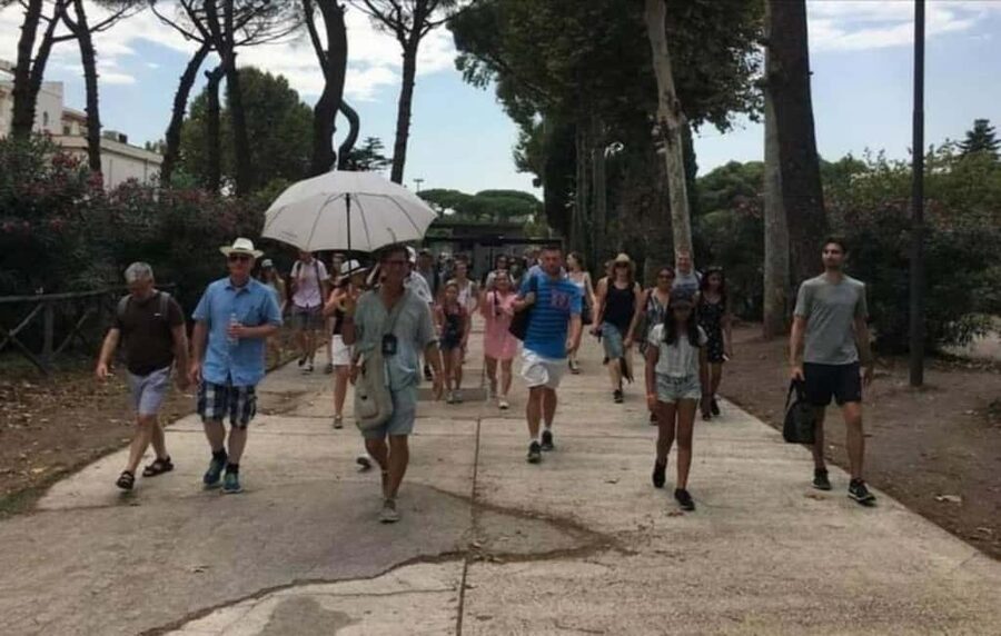 Pompeii: Group Tour with an Archeologist Guide - What to Wear and Bring, and What to Leave Behind