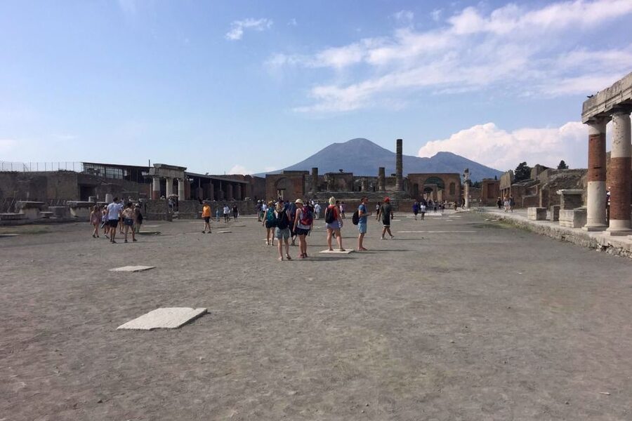 Pompeii: Guided Walking Tour with Entrance Ticket - Where You Meet Your Guide at 10:50 in Pompeii
