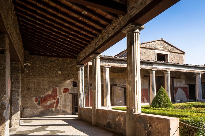 Pompeii & Mt.Vesuvius Day Tour from Naples with Pizza Lunch - Why This Tour Feels Worth It: Pompeii in Two Hours, Vesuvius With Real Views