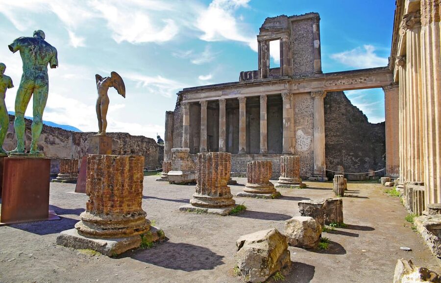 Pompeii: Skip-the-Line Entry & Audioguide - Villa dei Misteri is not included, so plan your priorities