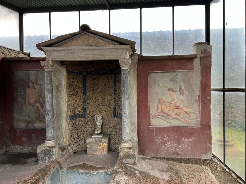 Pompeii: Small-Group Guided Tour with Skip-the-Line Ticket - Should You Book This Pompeii Small-Group Tour?