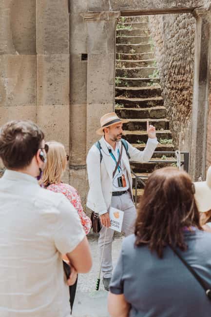Pompeii: Small-Group Tour of Pompeii and Herculaneum - The 30-minute break: where lunch reality sets in