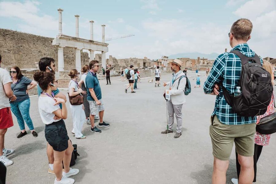 Pompeii: Small-Group Tour of Pompeii and Herculaneum - Herculaneum Archaeological Site: 2 hours that feel easier to understand