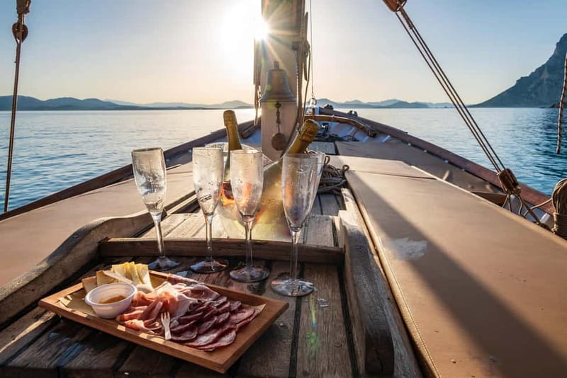 Porto San Paolo: Vintage Cruise Sunset Aperitif to Tavolara - Getting On the Boat at Sailing San Paolo: Quick Logistics That Matter