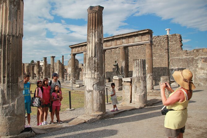 Private Pompeii, Positano & Amalfi coast Tour from Rome - Weather, layers, and the pace of an all-day itinerary