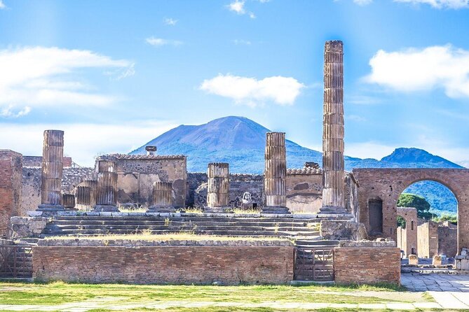 Private Pompeii, Positano & Amalfi coast Tour from Rome - The Amalfi Coast viewpoint stops: photos, sanity, and timing
