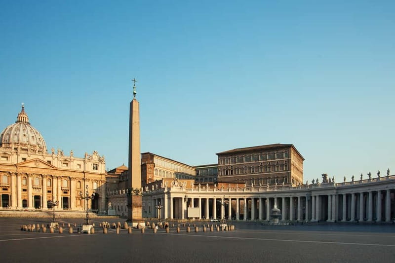 Private Vatican Tour with the option to visit St. Peter's - Vatican Museums Stops: Courtyards, Rooms, and Cartography