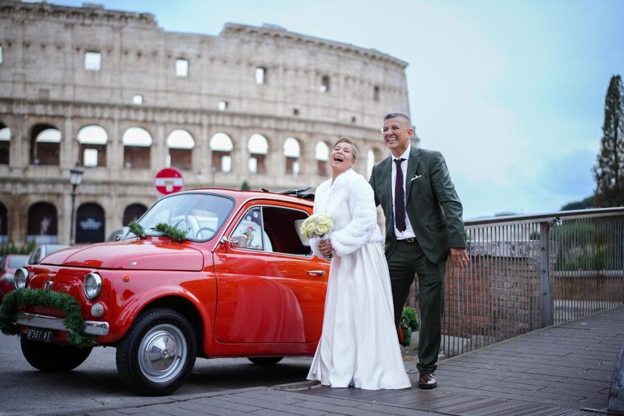Professional Photoshoot in Rome - Pantheon photo stop: classic lines, cleaner portraits