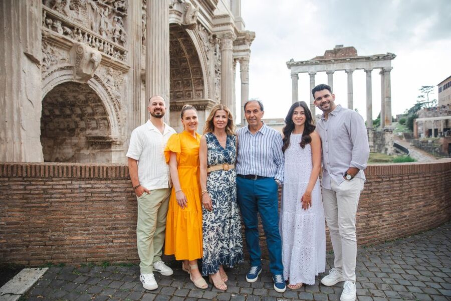 Professional Photoshoot in Rome - Choosing your landmarks: Colosseum first, for a reason