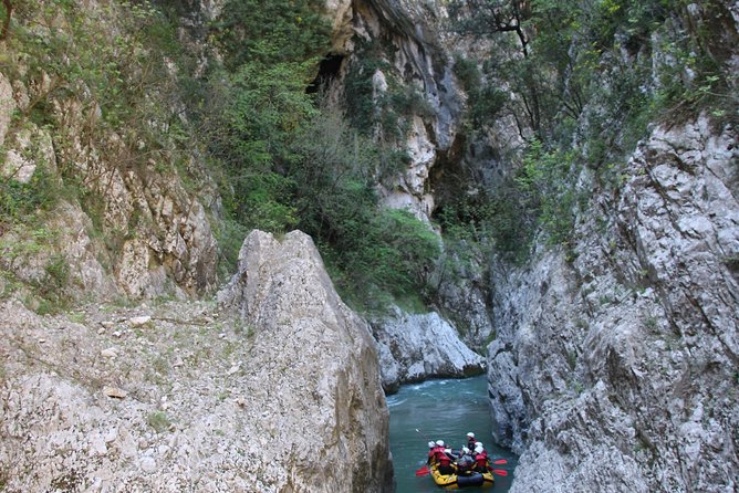 Rafting: Grand Canyon of Lao - The water run itself: 16 km of waterfalls, fossils, and big canyon walls