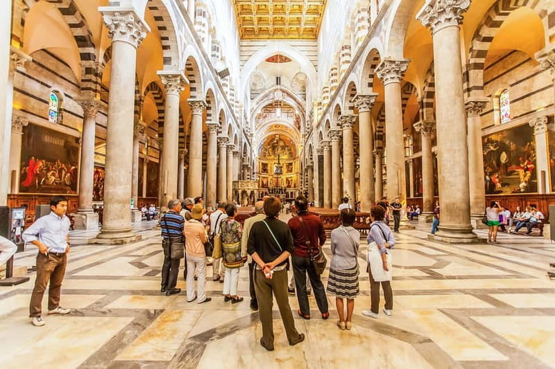 Reserved Entrance to Leaning Tower of Pisa & Cathedral - What You Can Bring: Lockers, Clothing Rules, and the Small Friction Points