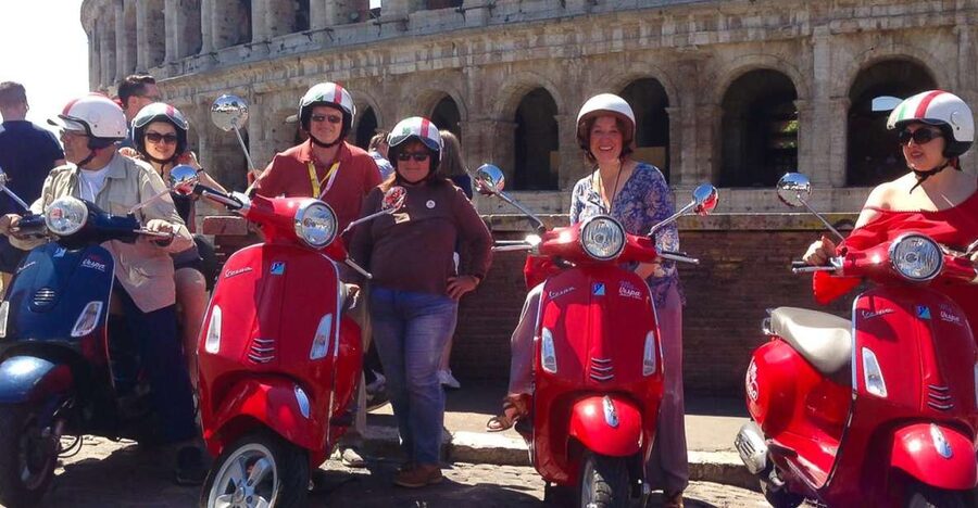 Rome 24-Hour Vespa Primavera Rental - Picking up a Vespa Primavera in central Rome (Via Cavour 80)