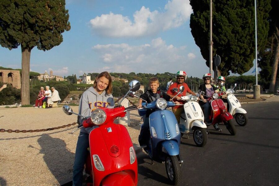 Rome 24-Hour Vespa Primavera Rental - Why the Colosseum area feels different from the saddle