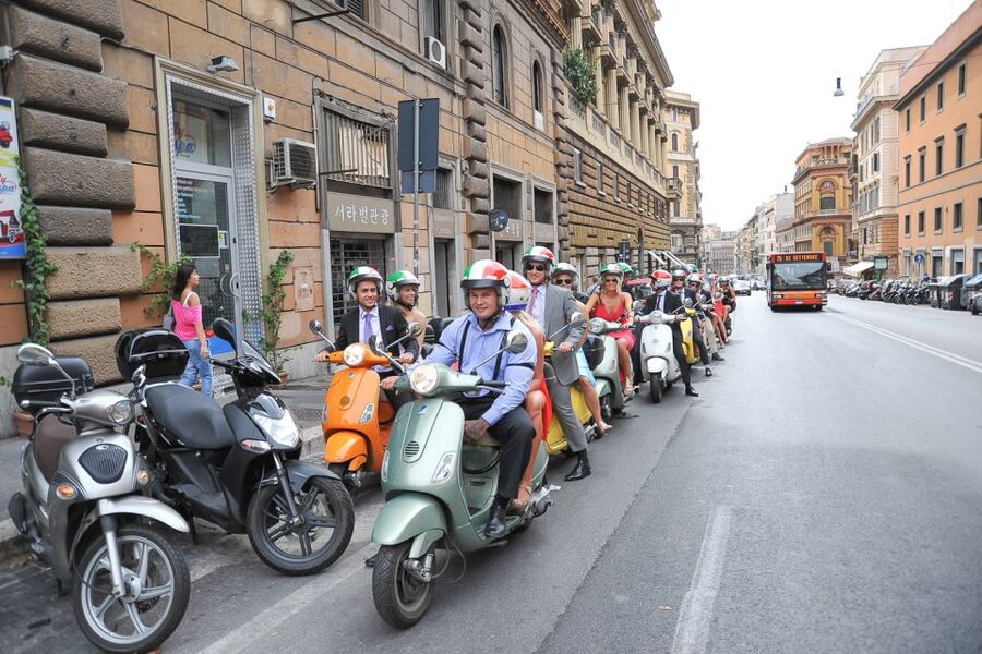 Rome 24-Hour Vespa Primavera Rental - Piazza Venezia, quick transfers, and your best use of time