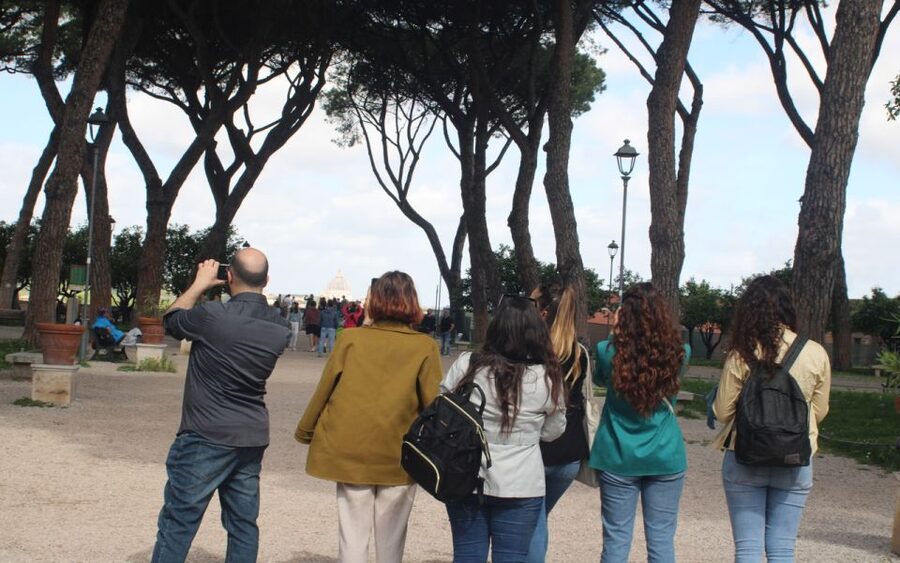 Rome: 3-Hour Panoramic Luxury Golf Cart Tour - Pincio Terrace for Panoramic Rome, Without the Traffic Headache
