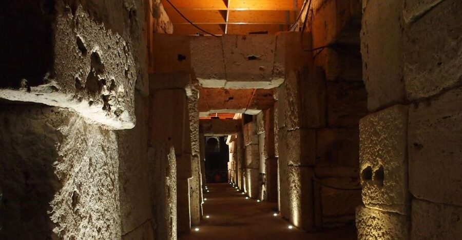 Rome: Ancient History and Colosseum Underground Tour - Underground chambers: where animals and logistics lived