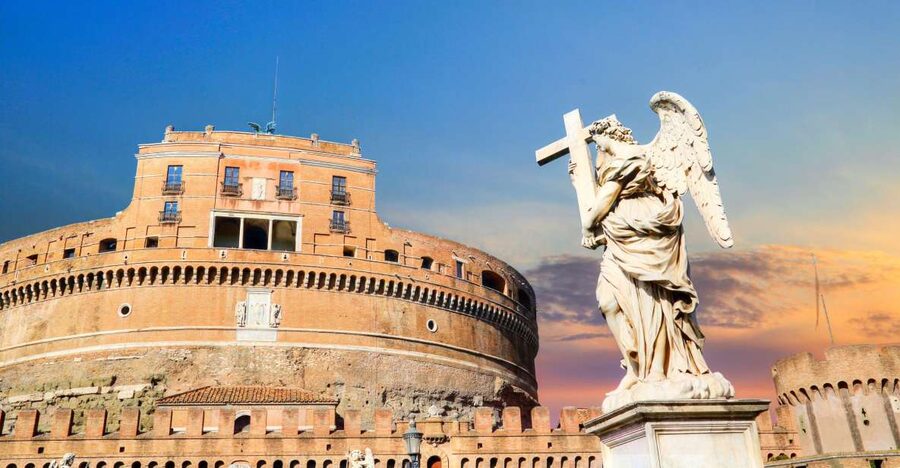 Rome: Angels and Demons Guided Tour - Piazza Navona and the classic Rome stops, with a mission