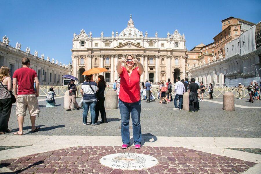 Rome: Angels and Demons Guided Tour - Altars of Science, Bernini details, and Galileo text clues