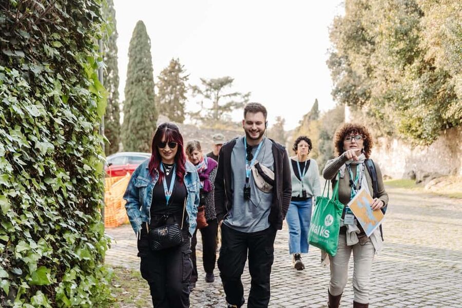 Rome: Appian Way, Aqueducts, and Catacombs Tour - Meeting at Piramide, then skipping the Rome traffic headache