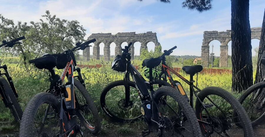Rome: Appian Way Aqueducts Bike Tour (UPG Catacombs & Lunch) - Lunch or Aperitif: When the 5-Hour Tour Feeds You in the Park