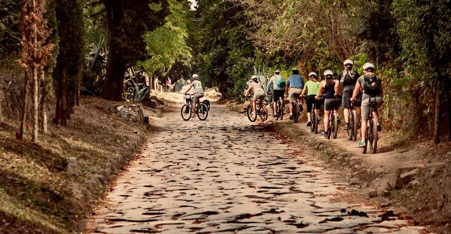 Rome: Appian Way & Roman Aqueducts Guided E-Bike Tour - Key takeaways